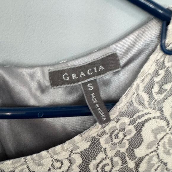 Gracia Navy Blue & Gray Lace Mini Dress Size Small w/ Satin & Beaded Flowers - Picture 5 of 7
